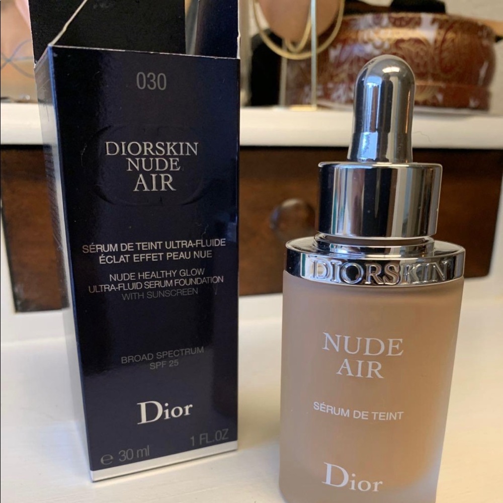 Dior Nude Air